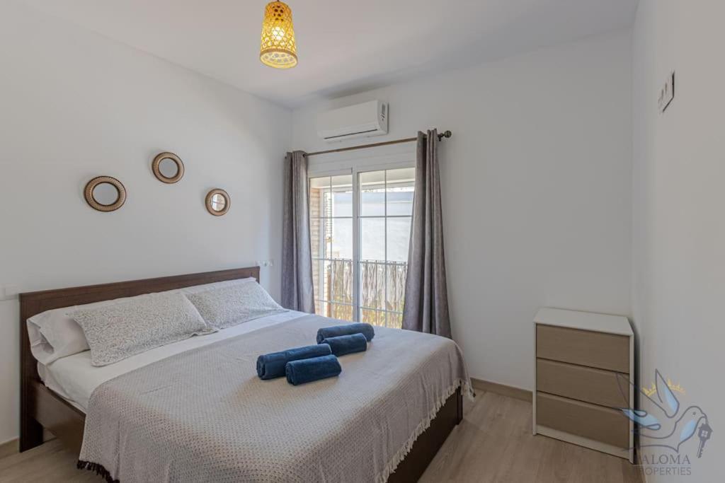 Benalroma Spacious Apartment 50 Mt From The Beach Benalmádena Kültér fotó