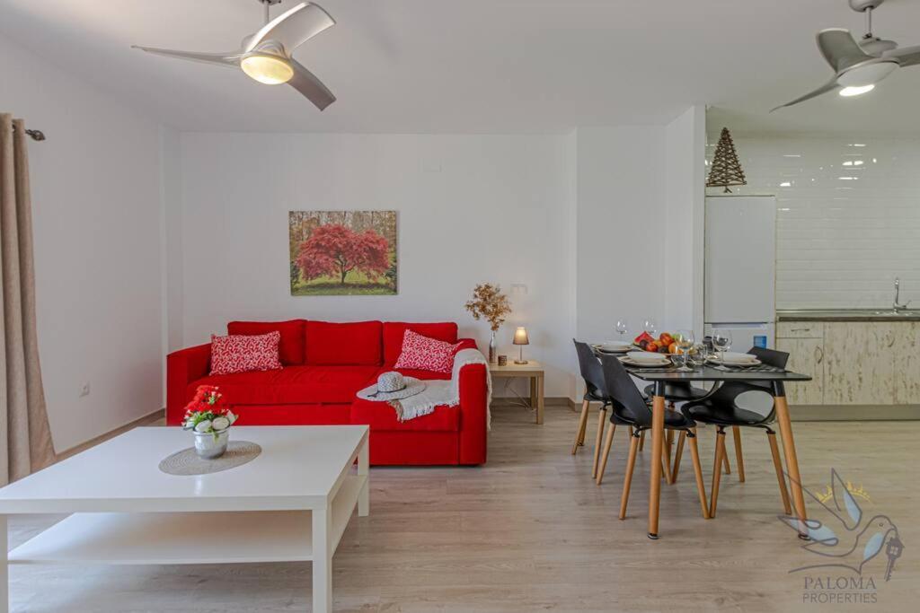 Benalroma Spacious Apartment 50 Mt From The Beach Benalmádena Kültér fotó